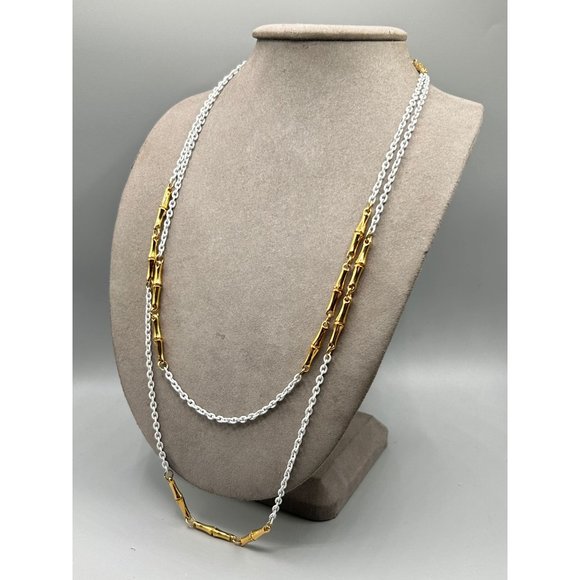 Vintage Signed TRIFARI Gold Tone and White Enamel Super Long Chain Necklace - Picture 5 of 10